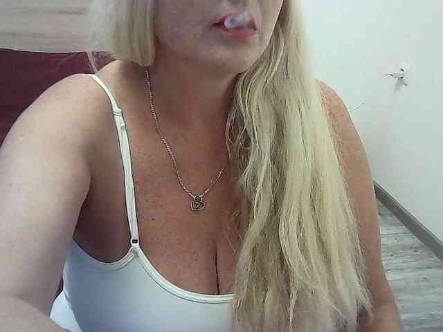 Multiply-orgazm webcam