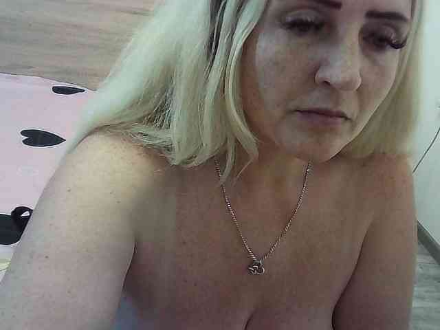 Multiply-orgazm webcam