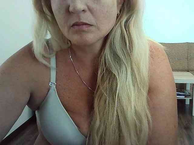 Multiply-orgazm webcam