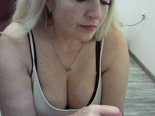 Multiply-orgazm webcam