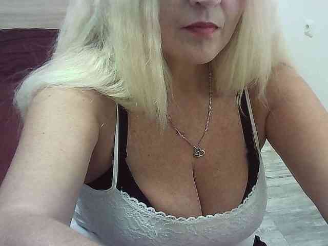Multiply-orgazm webcam