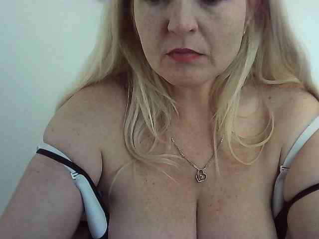 Multiply-orgazm webcam