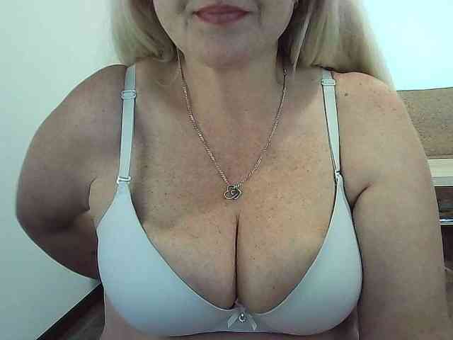 Multiply-orgazm webcam