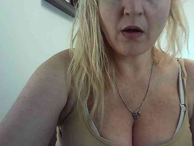 Multiply-orgazm webcam