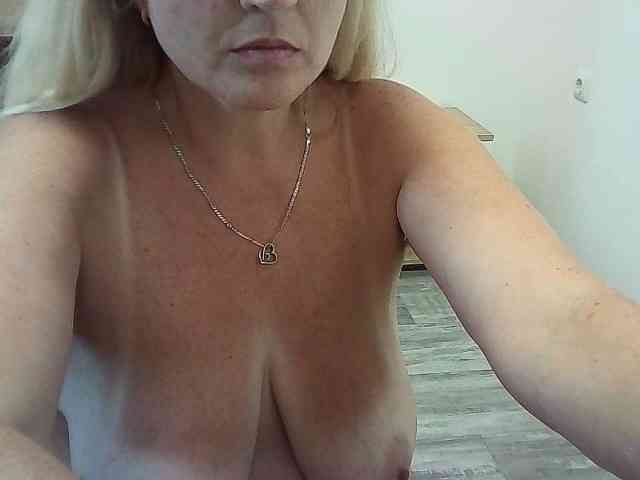 Multiply-orgazm webcam