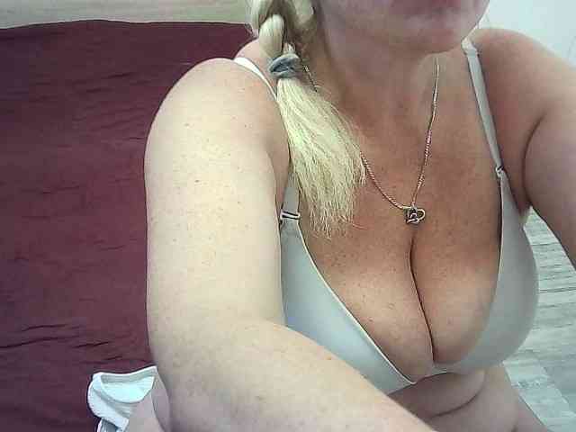 Multiply-orgazm webcam