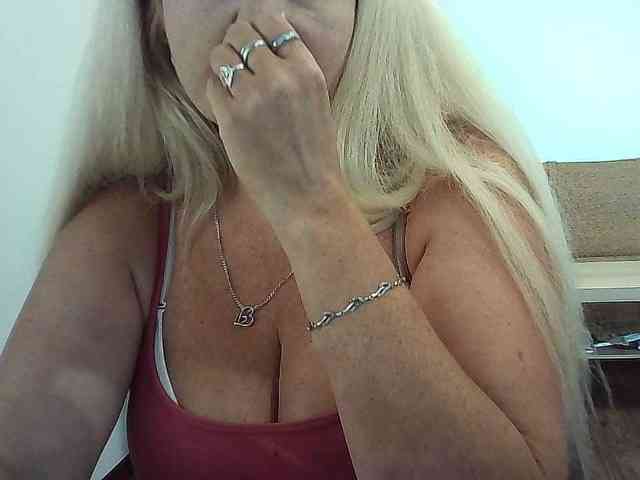 Multiply-orgazm webcam
