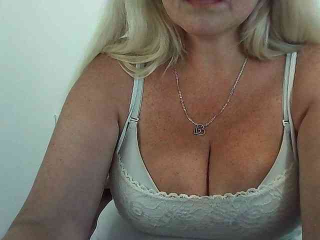 Multiply-orgazm webcam
