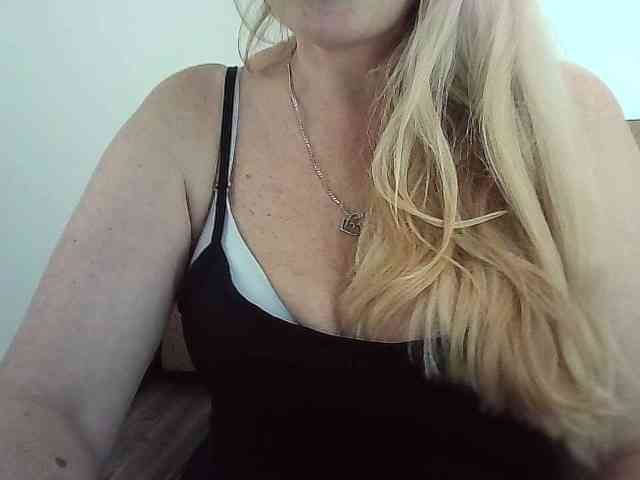 Multiply-orgazm webcam