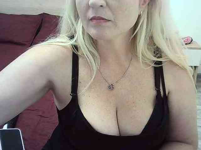 Multiply-orgazm webcam