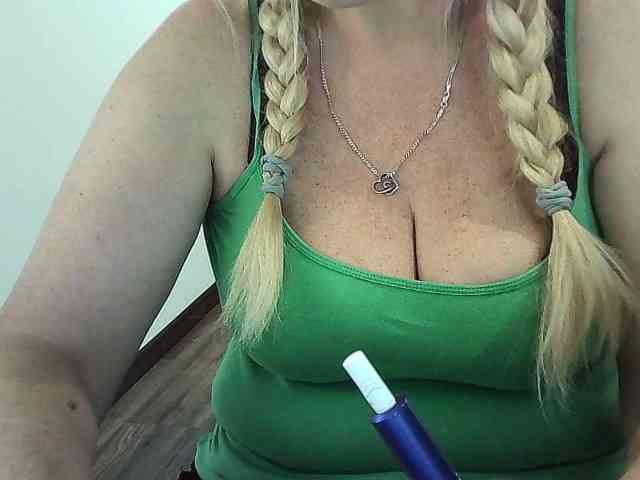 Multiply-orgazm webcam