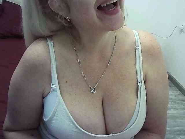 Multiply-orgazm webcam