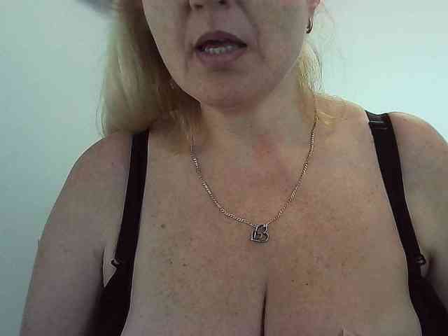 Multiply-orgazm webcam