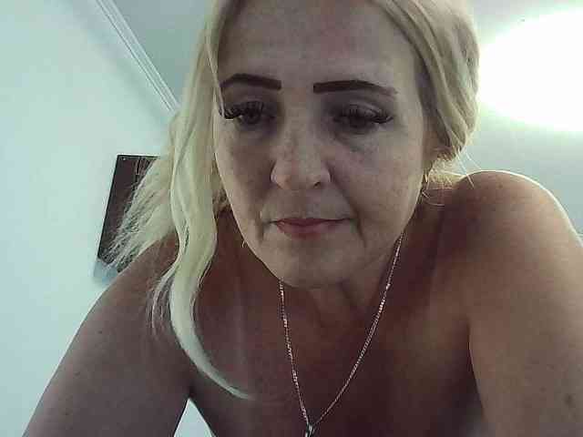 Multiply-orgazm webcam