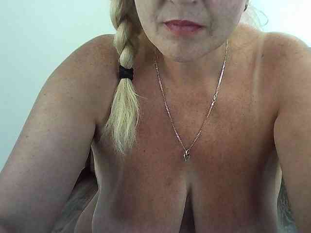 Multiply-orgazm webcam