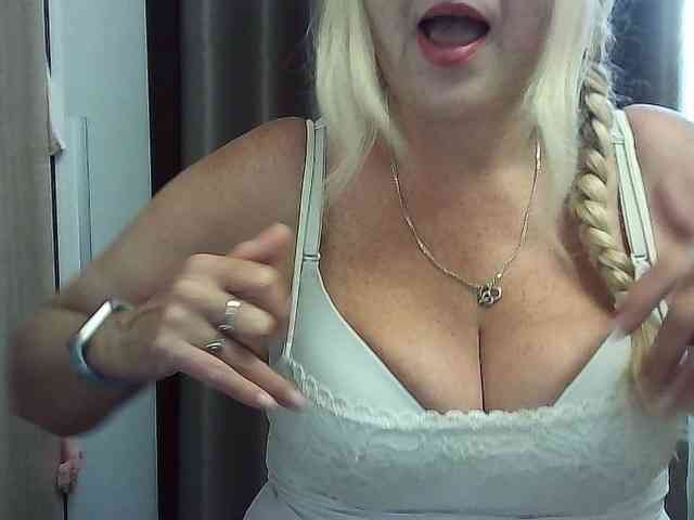 Multiply-orgazm webcam