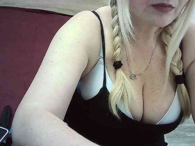 Multiply-orgazm webcam