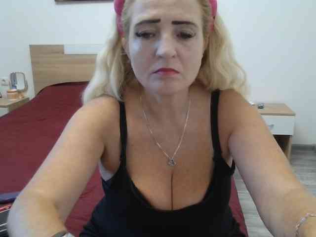 Multiply-orgazm webcam
