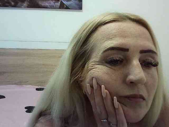 Multiply-orgazm webcam