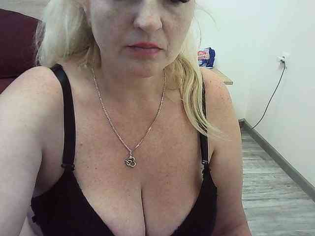 Multiply-orgazm webcam