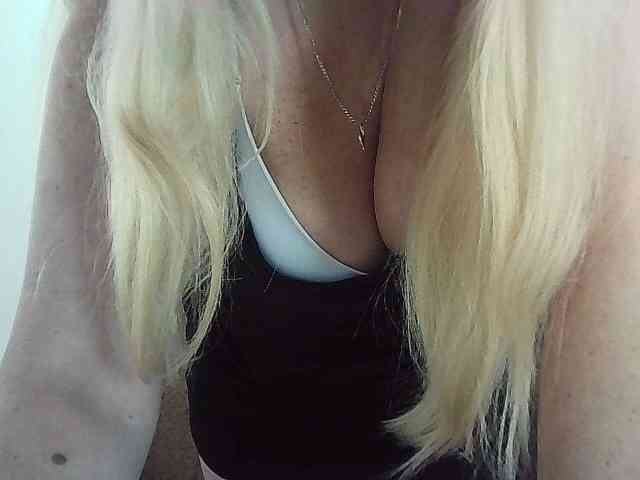 Multiply-orgazm webcam