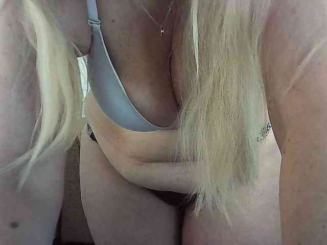 Multiply-orgazm webcam