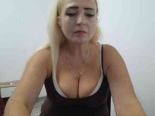 Multiply-orgazm webcam