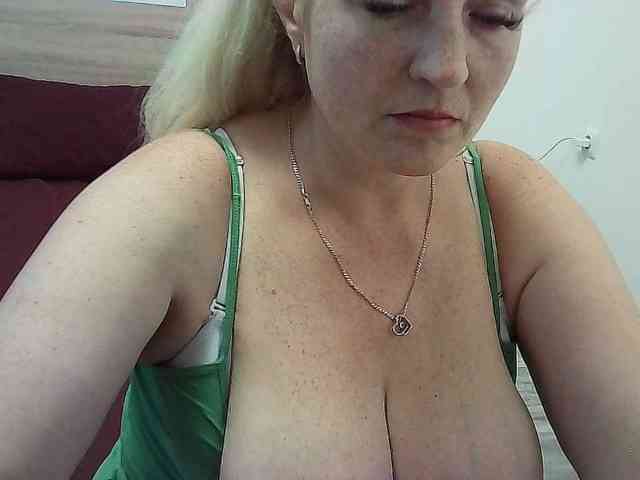 Multiply-orgazm webcam