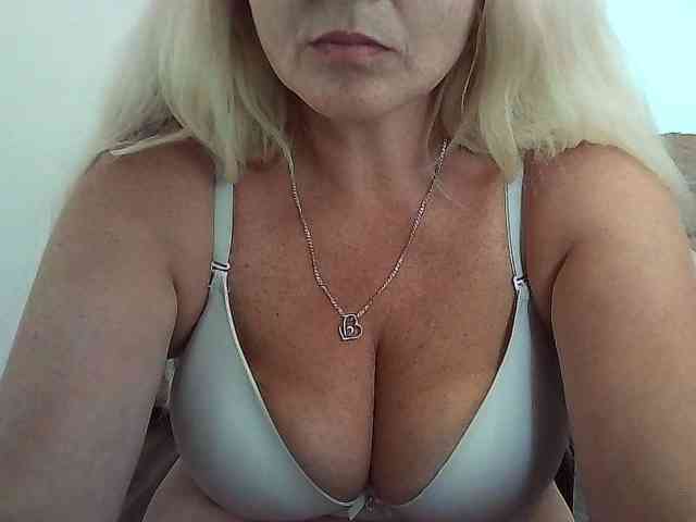 Multiply-orgazm webcam
