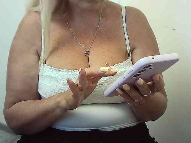 Multiply-orgazm webcam