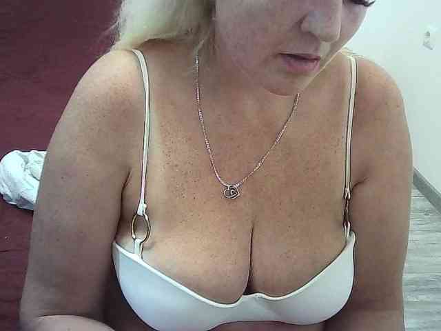 Multiply-orgazm webcam
