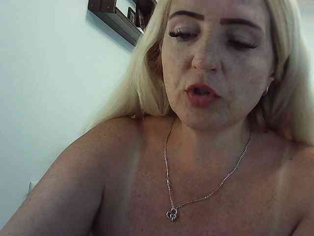 Multiply-orgazm webcam