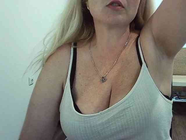 Multiply-orgazm webcam