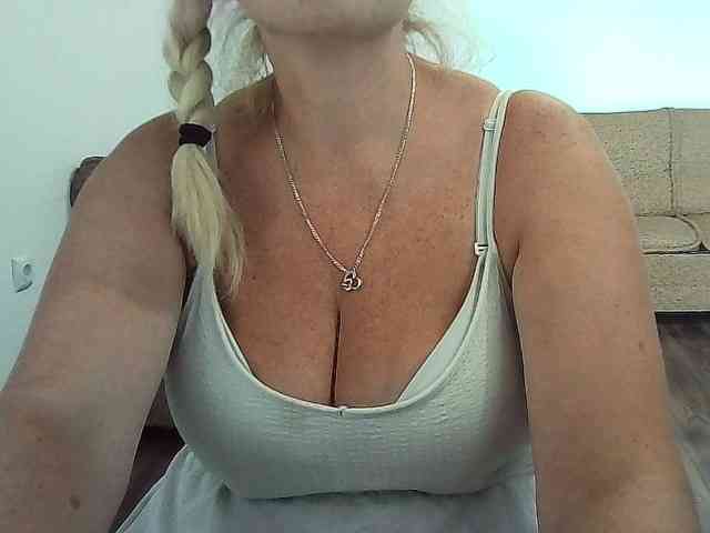 Multiply-orgazm webcam
