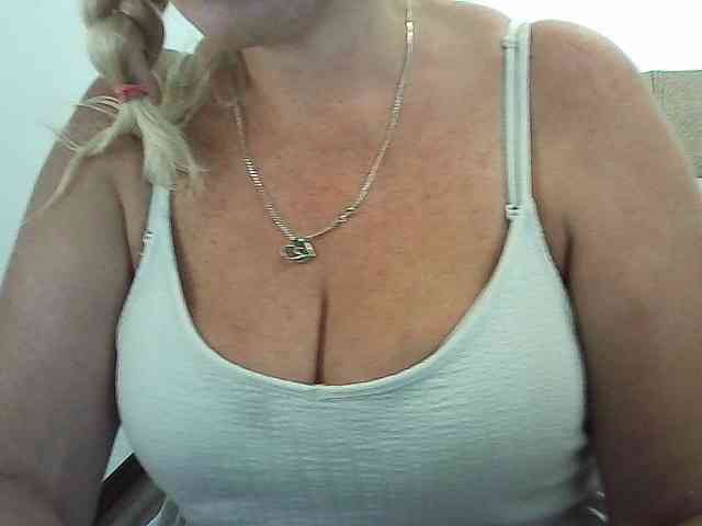 Multiply-orgazm webcam