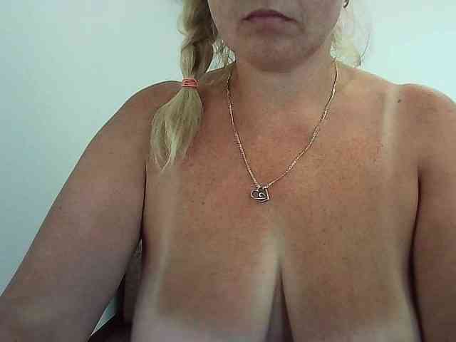 Multiply-orgazm webcam