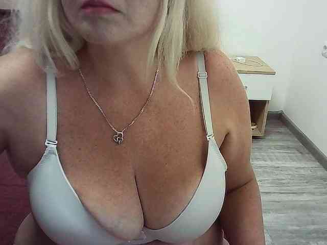 Multiply-orgazm webcam