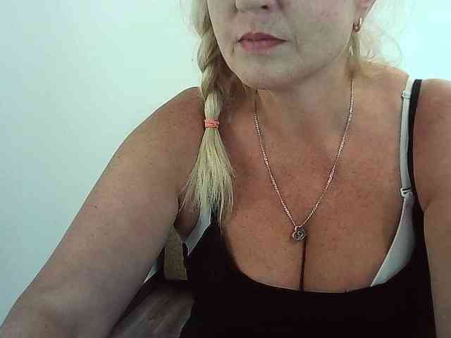 Multiply-orgazm webcam