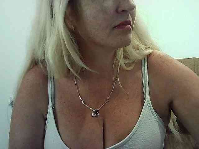 Multiply-orgazm webcam