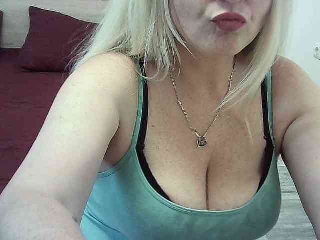 Multiply-orgazm webcam