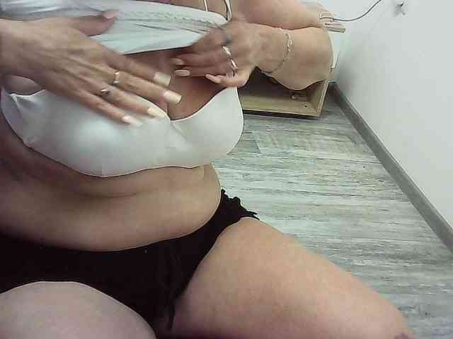 Multiply-orgazm webcam