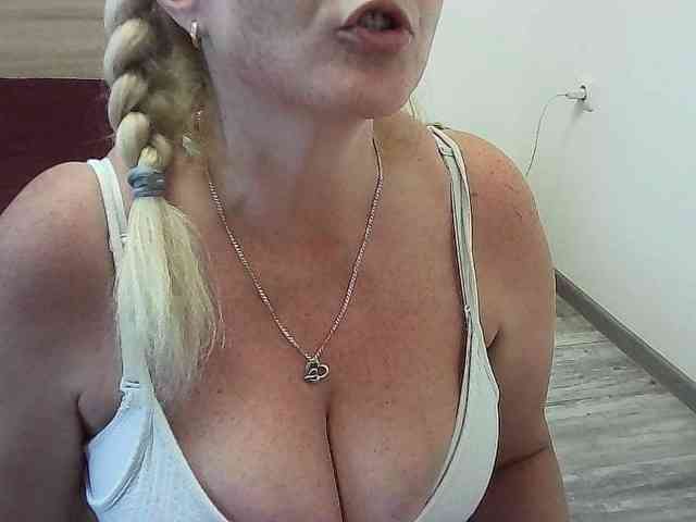 Multiply-orgazm webcam