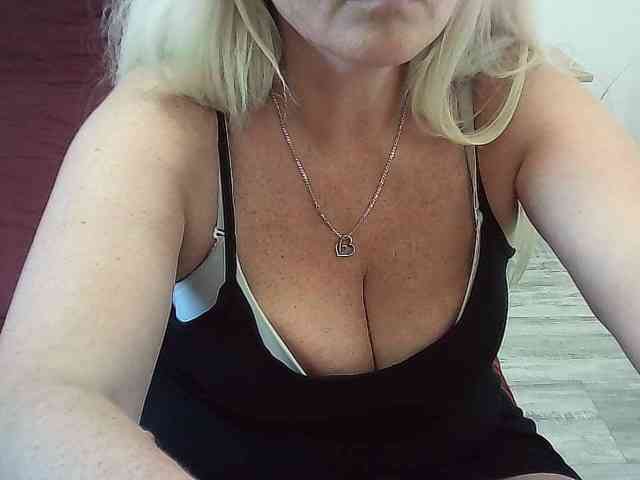 Multiply-orgazm webcam