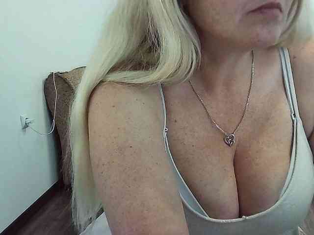 Multiply-orgazm webcam