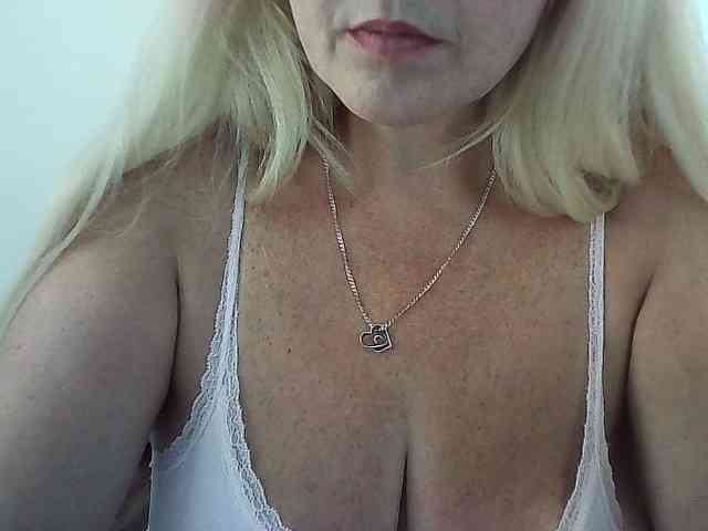 Multiply-orgazm webcam