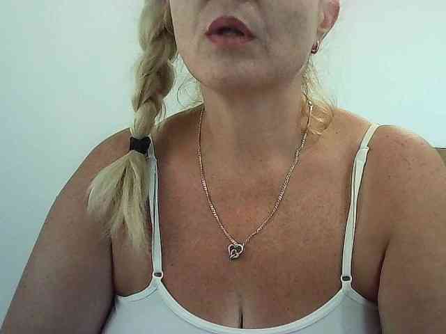 Multiply-orgazm webcam