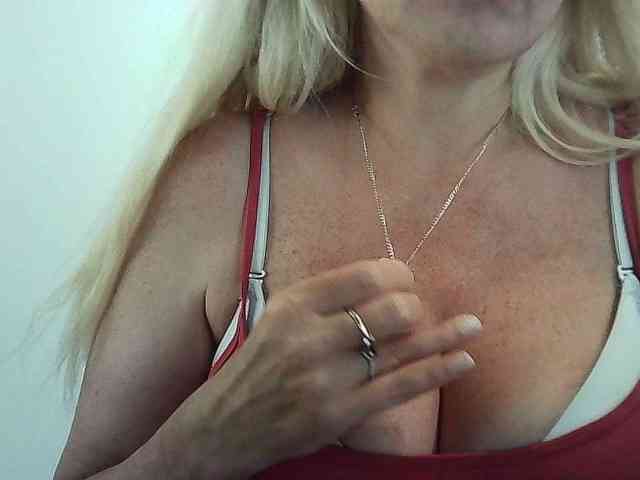 Multiply-orgazm webcam