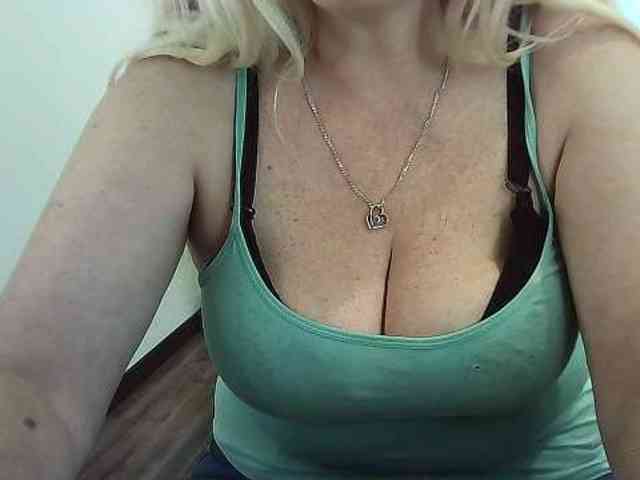 Multiply-orgazm webcam
