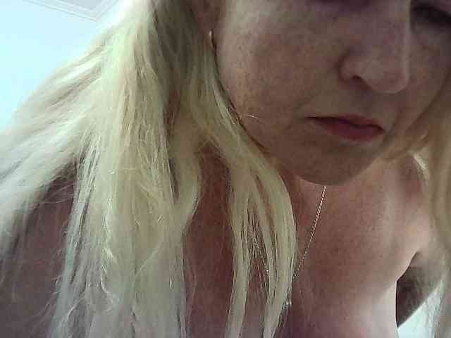 Multiply-orgazm webcam