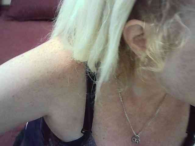 Multiply-orgazm webcam